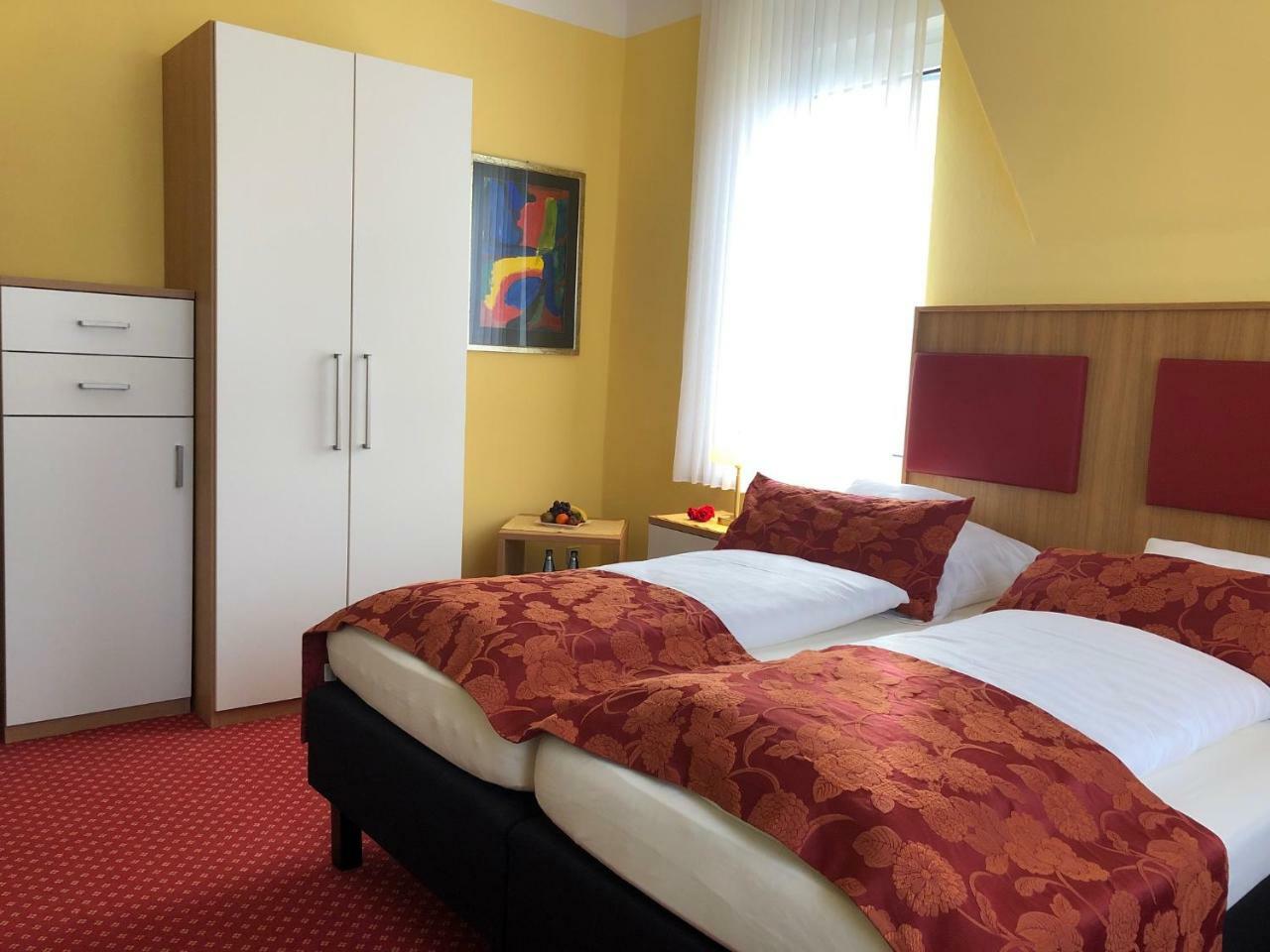 Thermen Hotel Pension Villa Holstein Bad Salzuflen Eksteriør bilde