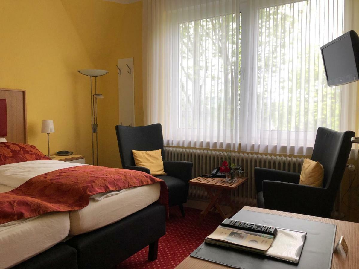Thermen Hotel Pension Villa Holstein Bad Salzuflen Eksteriør bilde